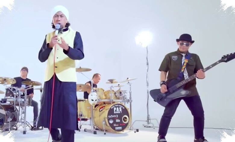 Yukie Pas Band Jalani Jahitan Kepala usai Ditabrak, Roda Mobilnya Patah