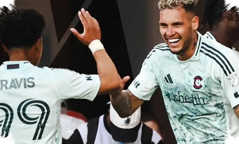 Bermain dengan Sembilan Pemain, Sporting Kansas City Tumbang 0-2 di Colorado