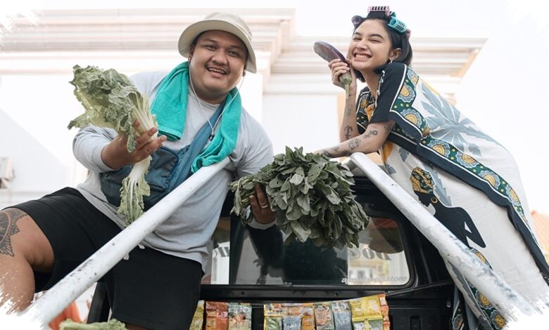 Bakul Sayur Ndarboy Genk, Kisah Cinta yang Bertahan saat Hidup Belum Mudah