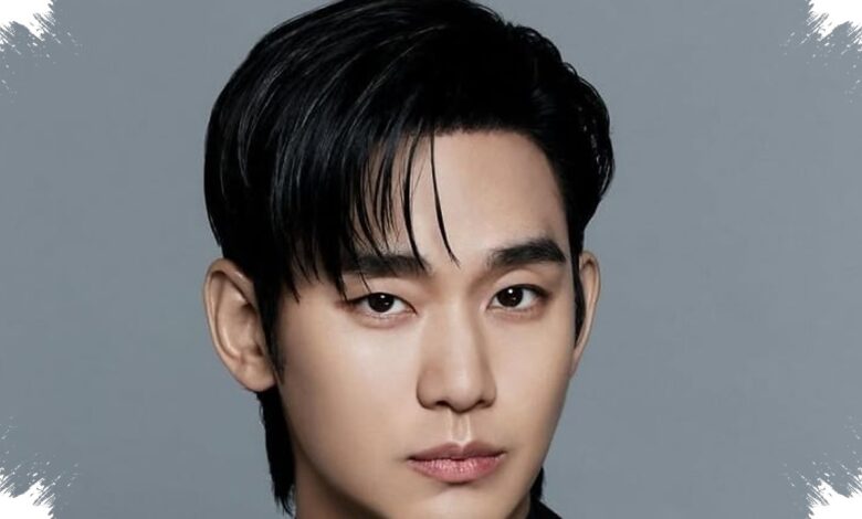 Lebih dari 40 Proposal Menanti, Kim Soo Hyun Selektif Menata Langkah Kembali