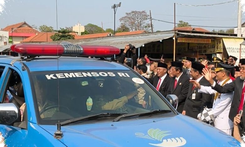 6.587 Paket Kebutuhan Papan Menuju NTT, 16 Relawan Tempuh Darat-Laut