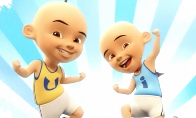 Susanti Pegang Merah Putih di Monas, Salam Upin & Ipin untuk HUT RI ke-81