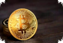 Bitcoin Naik saat Saham AS Tertekan, Posisi Long Tinggi Membuat Pasar Waspada