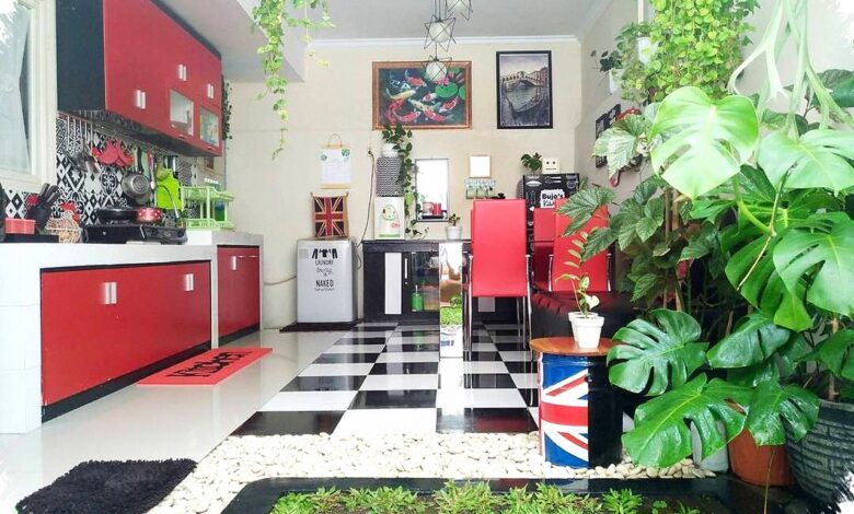 7 Desain Ruang Makan Menghadap Kebun, Cara Cerdas Melapangkan Rumah Kecil