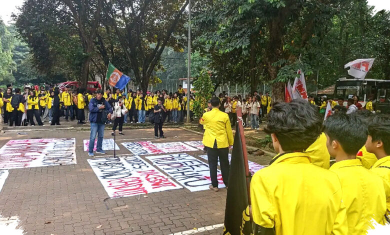 BEM UI Minta Maaf atas Macet Demo, 8 Tuntutan Sorot Krisis Kedaulatan
