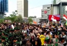 8 Tuntutan BEM UI di Bundaran HI, Kemerdekaan Dinilai Belum Dirasakan Rakyat