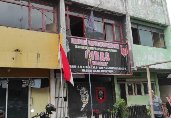 Ruko Diserobot, Diduga Jadi Markas Ormas GIBAS di Bekasi