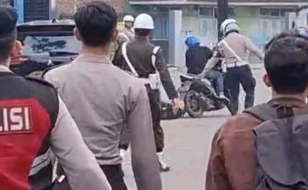 Biker Kabur Usai Kecelakaan, Pacar Dibiarkan Terluka