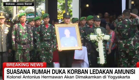 Suasana Haru Rumah Duka Kolonel Antonius Korban Ledakan